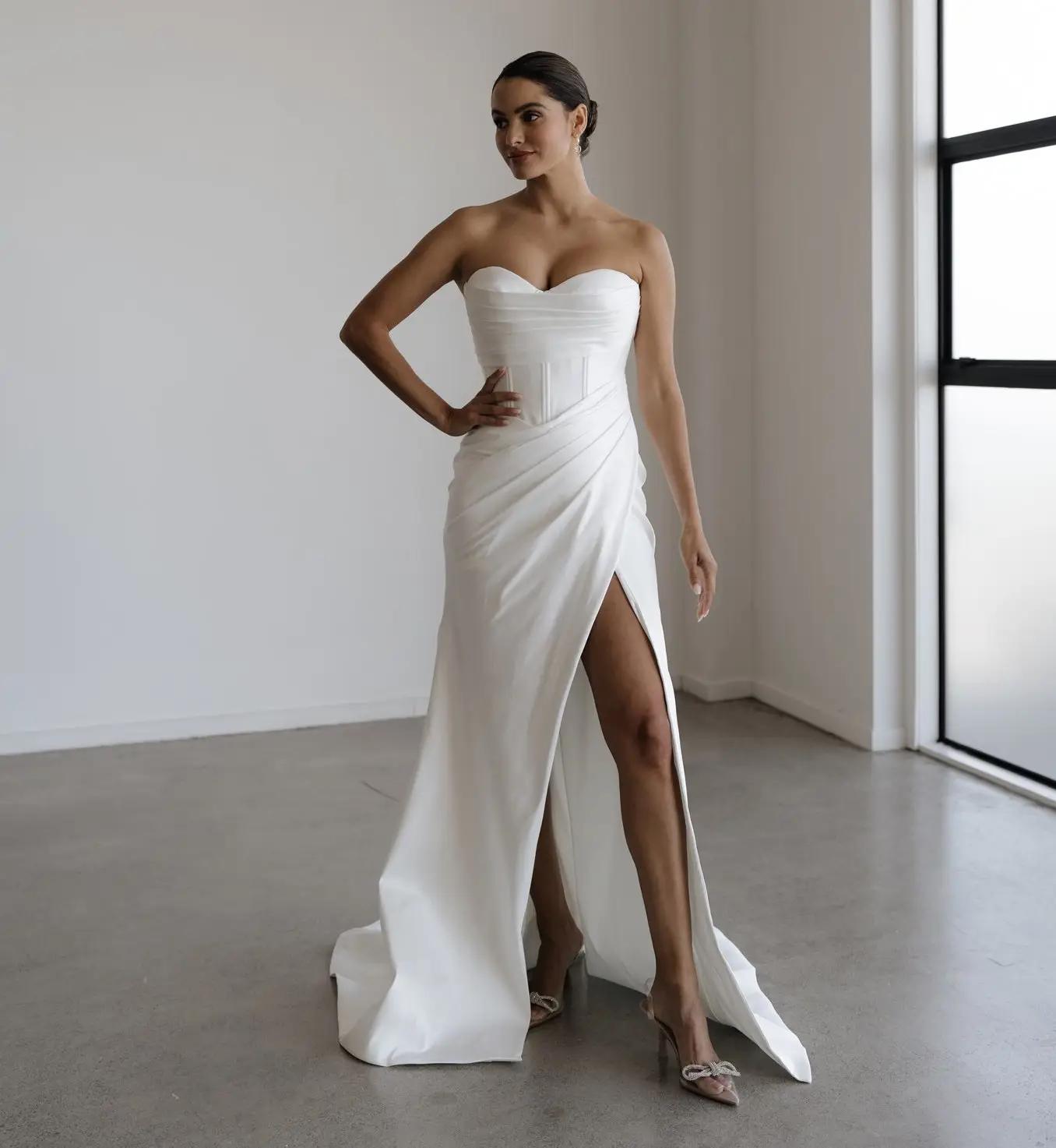 Hera Couture Trunk Show