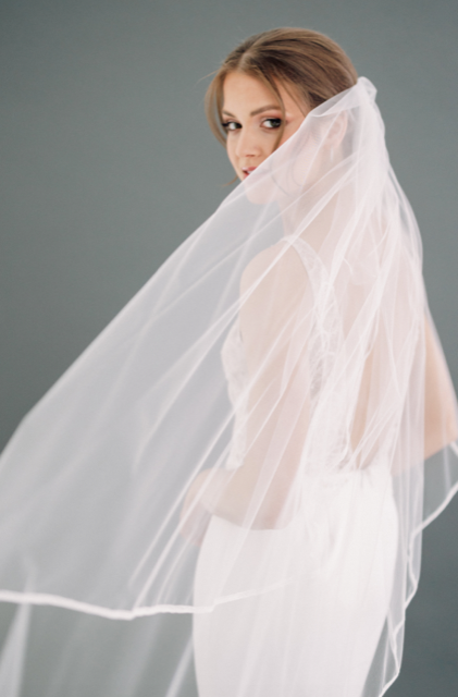 Toni Federici Trunk Show Main Image