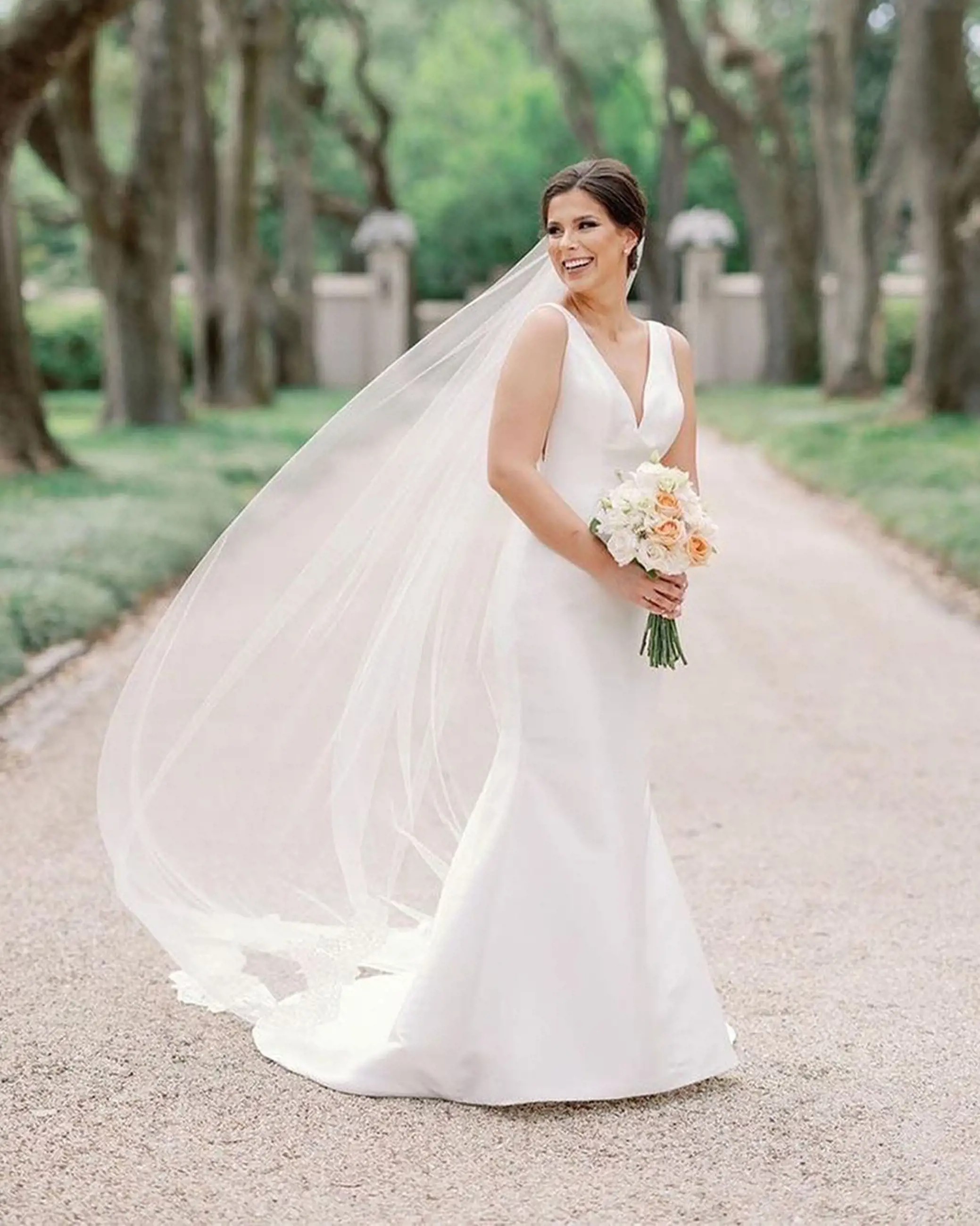 Photo of Linen Jolie Real Bride